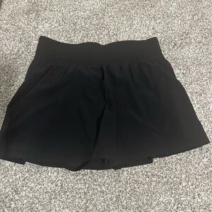 GAP Women's High-Waisted Black Skort